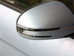 2012款 两厢 1.5L 手动 乐尚版
