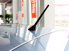 2012款 两厢 1.5L 手动 乐尚版