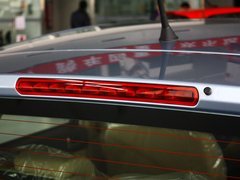 2012款 两厢 1.5L 手动 乐尚版