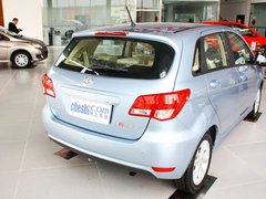 2012款 两厢 1.5L 手动 乐尚版