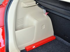 2012款 两厢 1.5L 手动 乐尚版