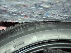 2012款 两厢 1.5L 手动 乐尚版