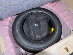 2012款 两厢 1.5L 手动 乐尚版