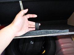 2012款 两厢 1.5L 手动 乐尚版