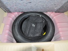 2012款 两厢 1.5L 手动 乐尚版