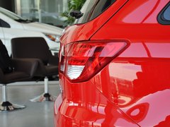 2012款 两厢 1.5L 手动 乐尚版