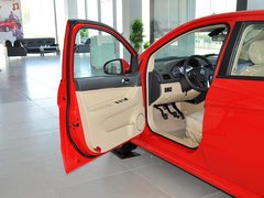 2012款 两厢 1.5L 手动 乐尚版