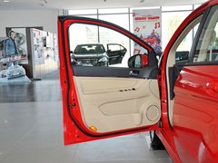 2012款 两厢 1.5L 手动 乐尚版
