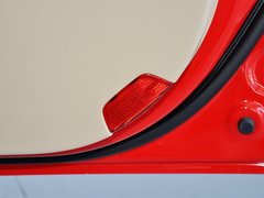 2012款 两厢 1.5L 手动 乐尚版