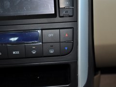 2012款 两厢 1.5L 手动 乐尚版