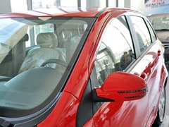 2012款 两厢 1.5L 手动 乐尚版