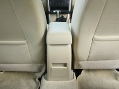 2012款 两厢 1.5L 自动 乐尚版