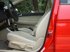 2012款 两厢 1.5L 自动 乐尚版
