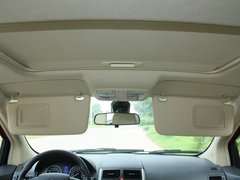 2012款 两厢 1.5L 自动 乐尚版