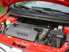 2012款 两厢 1.5L 自动 乐尚版