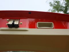 2012款 两厢 1.5L 自动 乐尚版