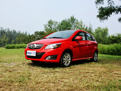 2012款 两厢 1.5L 自动 乐尚版