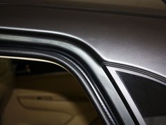 2012款 两厢 1.5L 自动 乐尚版