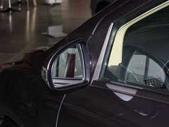 2012款 两厢 1.5L 自动 乐尚版