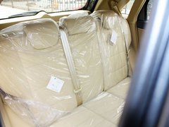 2012款 两厢 1.5L 自动 乐尚版