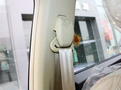 2012款 两厢 1.5L 自动 乐尚版