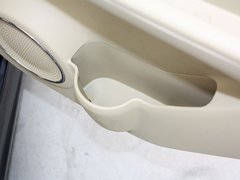 2012款 两厢 1.5L 自动 乐尚版