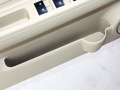 2012款 两厢 1.5L 自动 乐尚版
