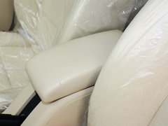 2012款 两厢 1.5L 自动 乐尚版