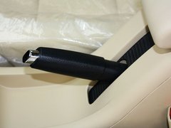2012款 两厢 1.5L 自动 乐尚版