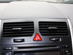 2012款 两厢 1.5L 自动 乐尚版