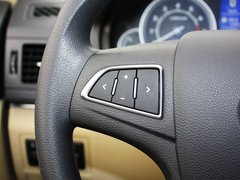 2012款 两厢 1.5L 自动 乐尚版