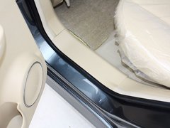 2012款 两厢 1.5L 自动 乐尚版