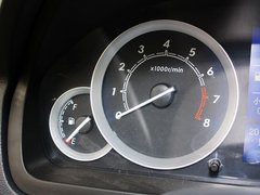 2012款 两厢 1.5L 自动 乐尚版