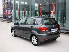 2012款 两厢 1.5L 自动 乐尚版