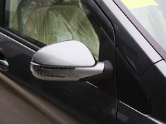 2012款 两厢 1.5L 自动 乐尚版