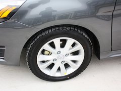 2012款 两厢 1.5L 自动 乐尚版