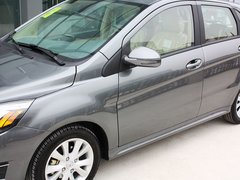 2012款 两厢 1.5L 自动 乐尚版