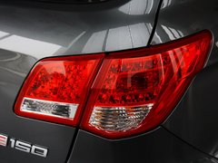 2012款 两厢 1.5L 自动 乐尚版