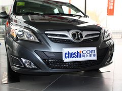 2012款 两厢 1.5L 自动 乐尚版
