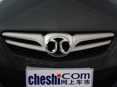 2012款 两厢 1.5L 自动 乐尚版