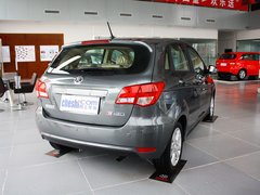 2012款 两厢 1.5L 自动 乐尚版