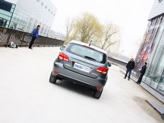 2012款 两厢 1.5L 自动 乐尚版