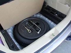 2012款 两厢 1.5L 自动 乐享版