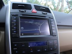 2012款 两厢 1.5L 自动 乐享版