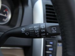 2012款 两厢 1.5L 自动 乐享版