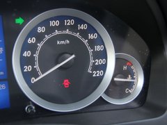2012款 两厢 1.5L 自动 乐享版