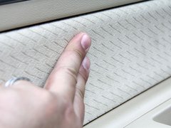 2012款 两厢 1.5L 自动 乐享版