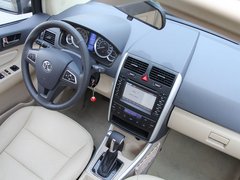 2012款 两厢 1.5L 自动 乐享版