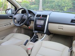 2012款 两厢 1.5L 自动 乐享版