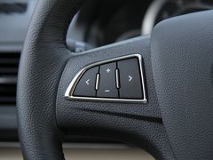 2012款 两厢 1.5L 自动 乐享版